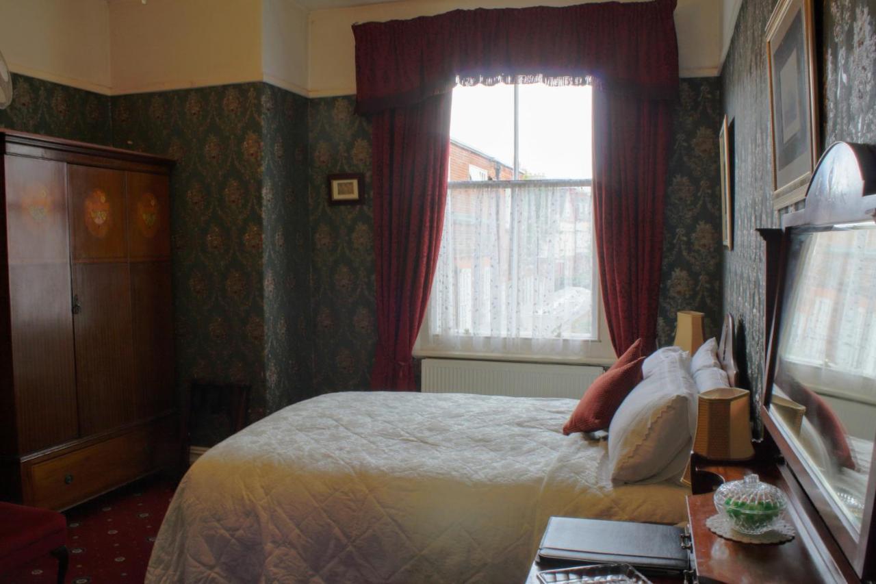 The Sycamore Guest House York Bagian luar foto