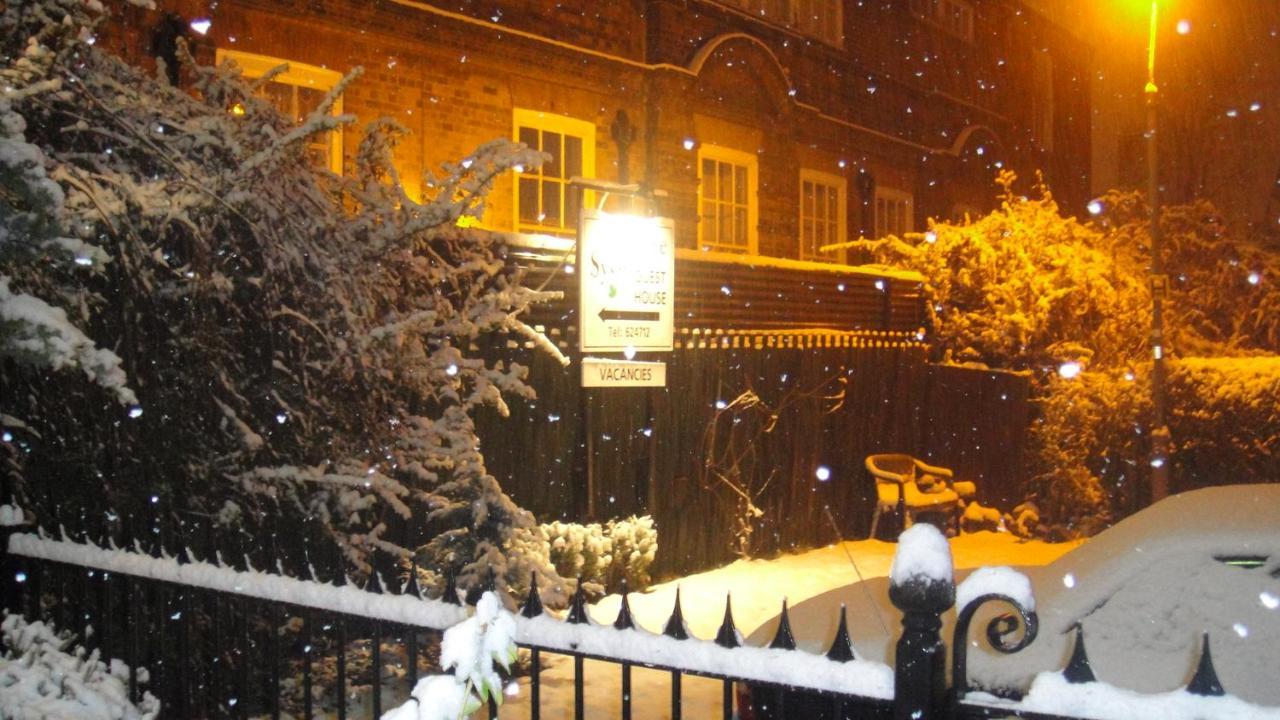 The Sycamore Guest House York Bagian luar foto