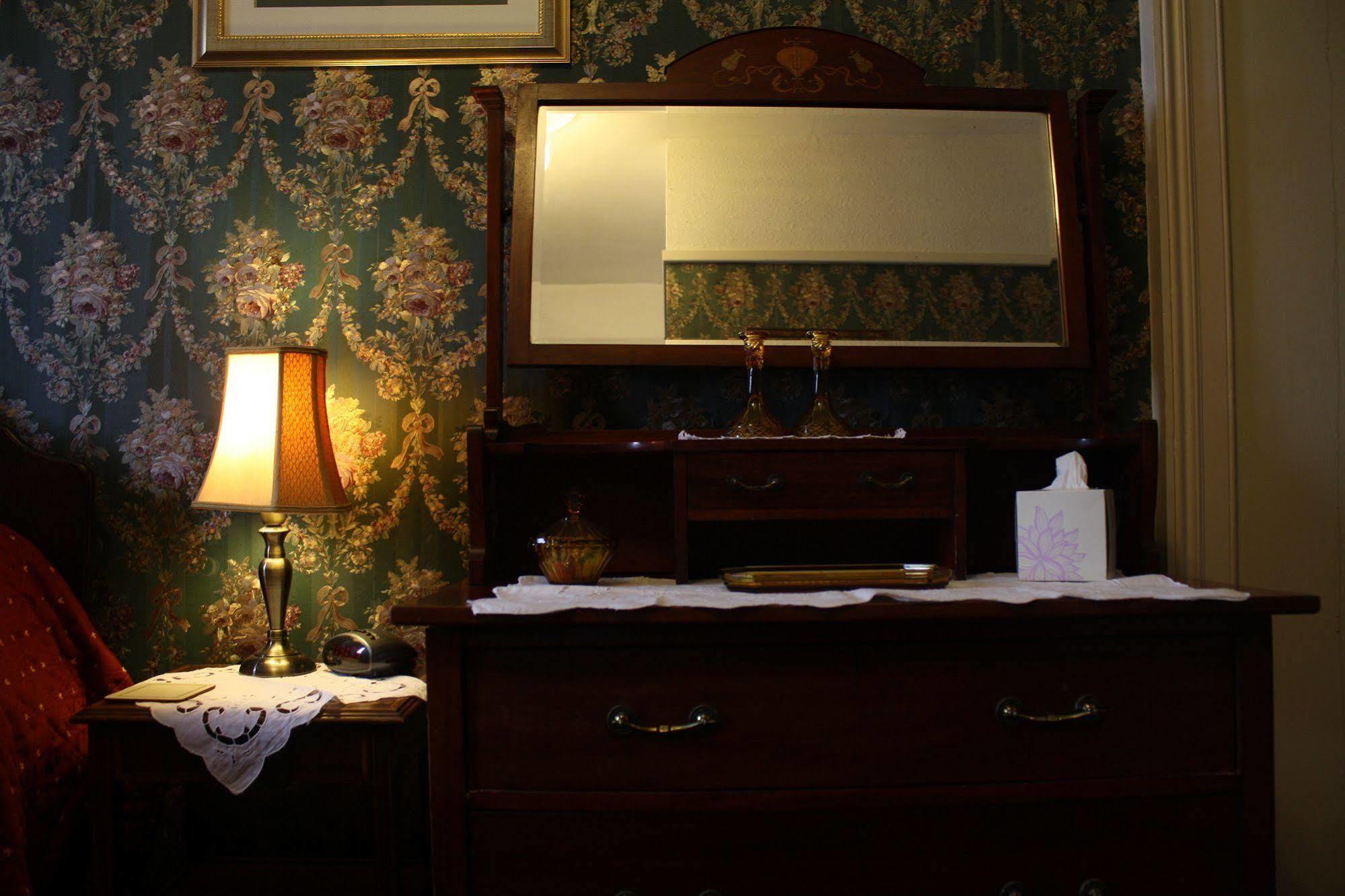 The Sycamore Guest House York Bagian luar foto
